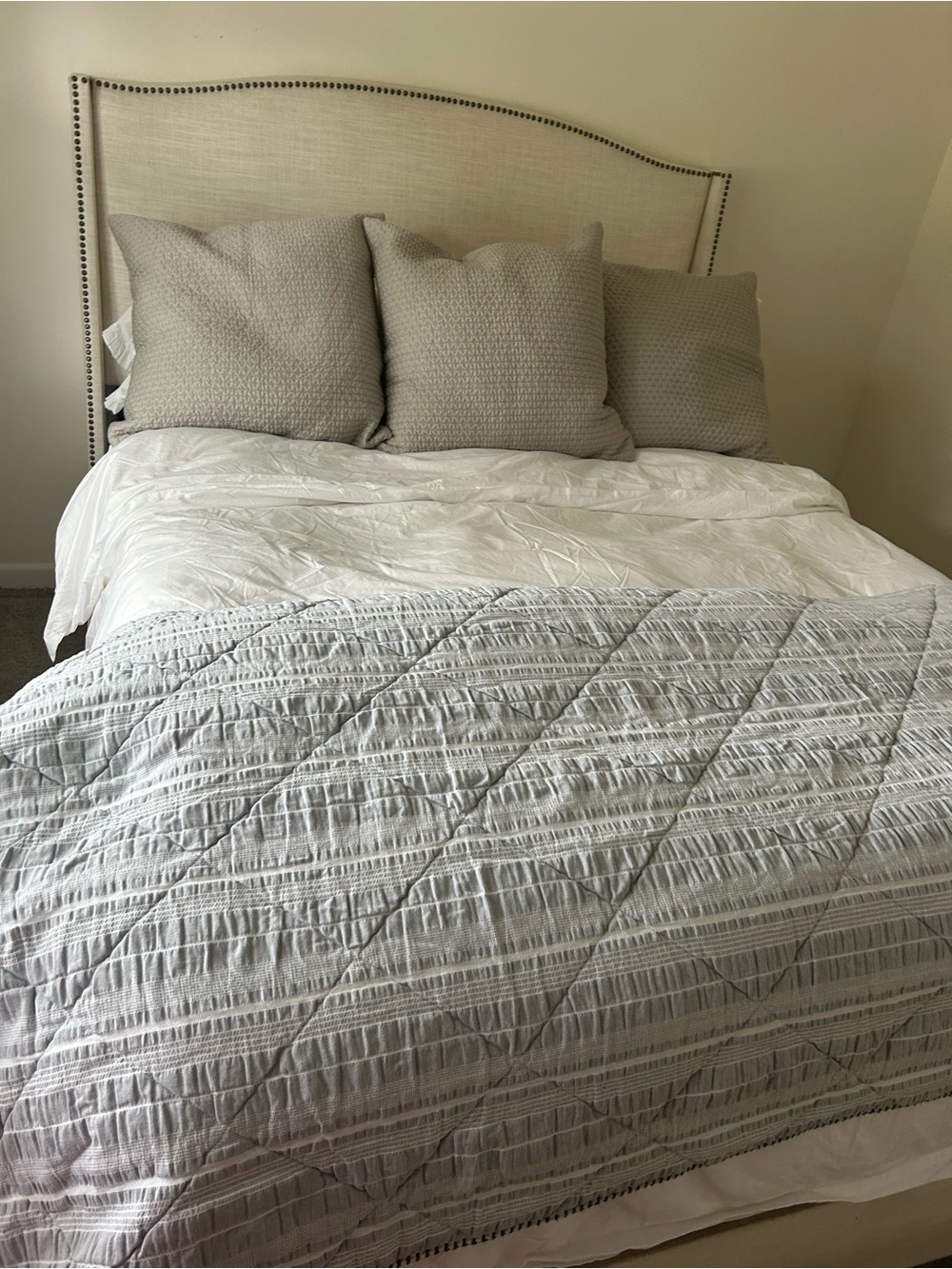Inup Portugal Neutral Gray Quilted Bedspread blanket only